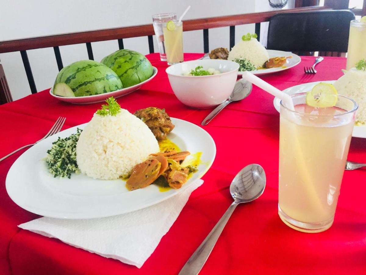 Ivana Homestay Kandy Luaran gambar